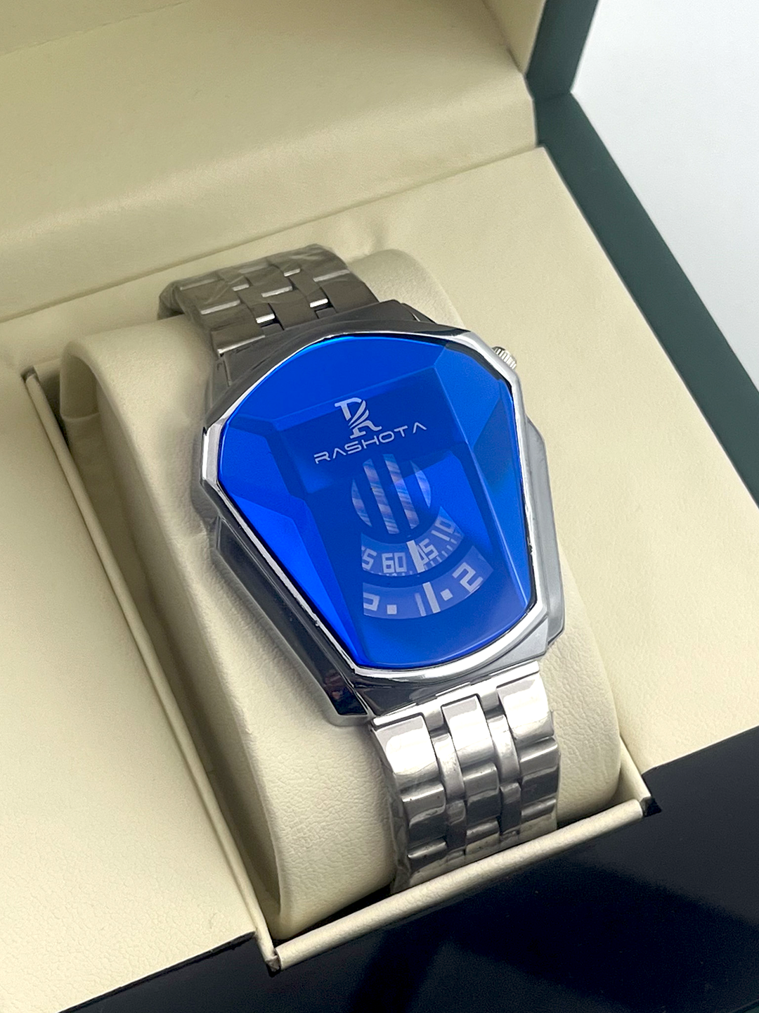 Наручные часы