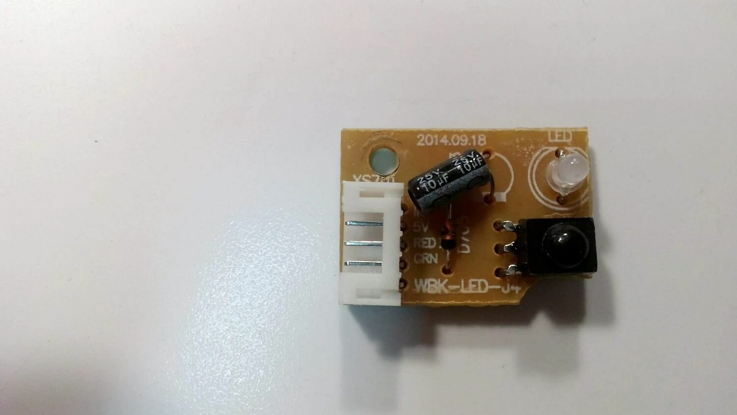 Плата фотоприемника WBK-LED-J4 для Fltv-32B100 V2S07 Lcd Телевизор Fusion Плата управления арт. 7629