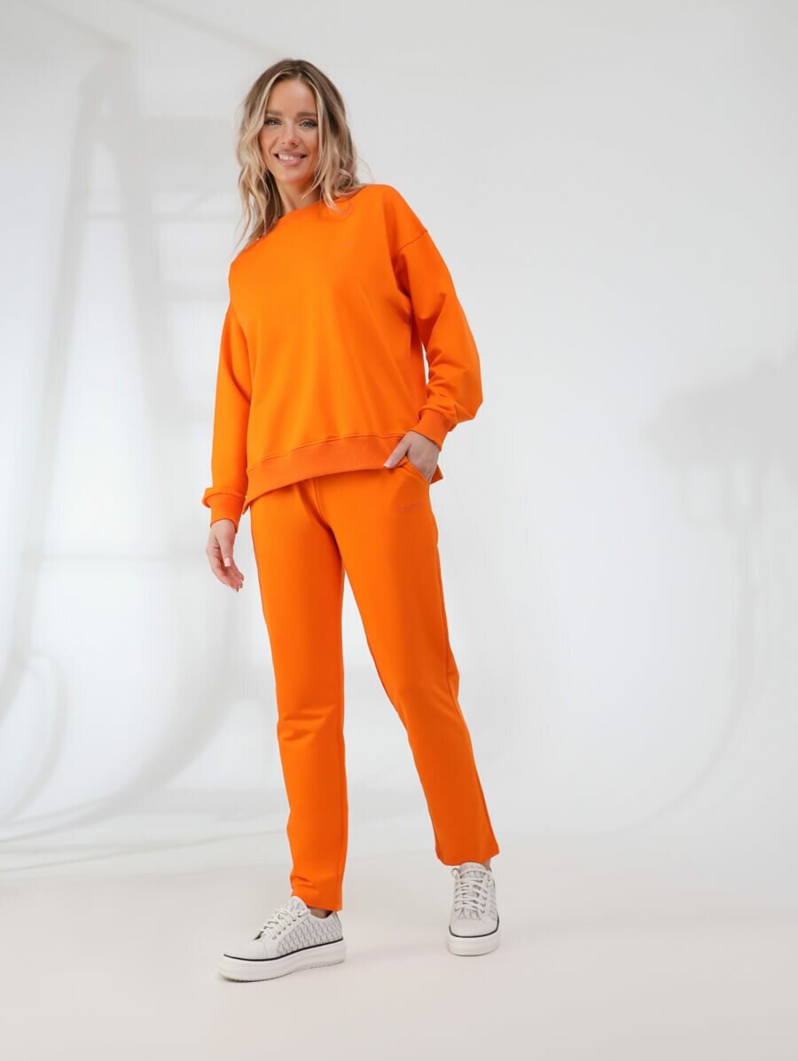 Костюм спортивный