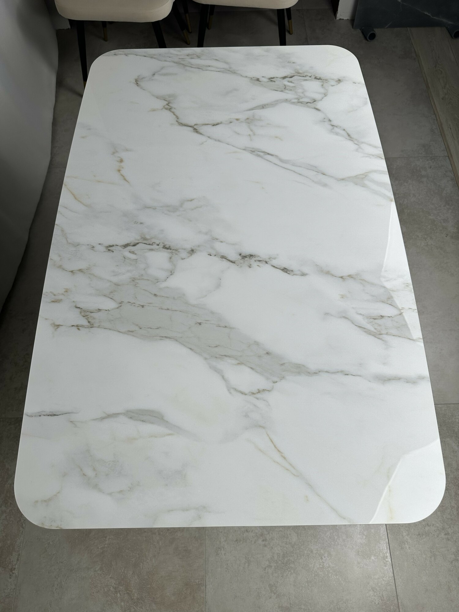 Стол кухонный Mesa design Tubo Base 120x70 см, прямоугольный, керамогранит, белый мрамор глянец/черный, подстолье металл — фото 1