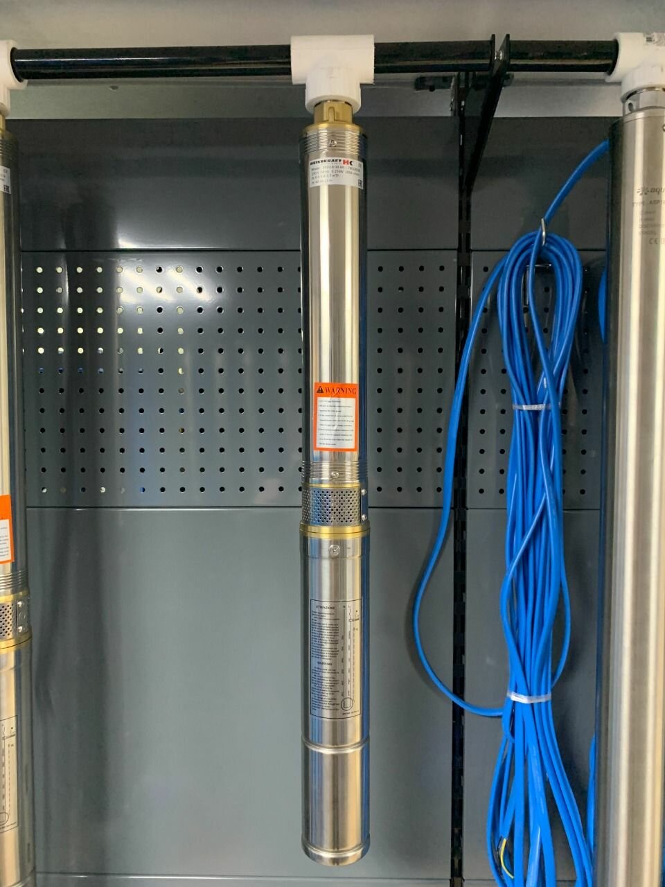 Насос погружной Heisskraft 3SD 1.8-10 ( кабель 1.5м 0.25кВт Hmax напор-47м)