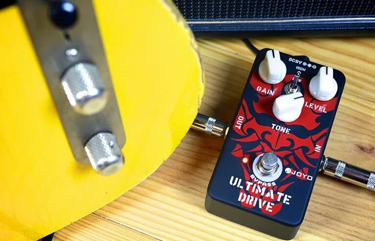 Педаль эффектов JOYO JF-02 Ultimate Drive True Bypass-on-Distortion Overdrive для электрогитары — фото 1