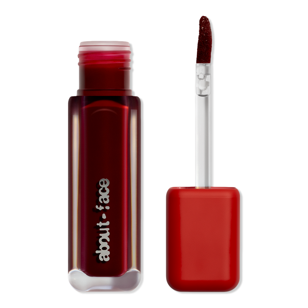 About-face Матовая помада Blurred Matte Lip Plump с эффектом увеличения губ - Petit Rouge