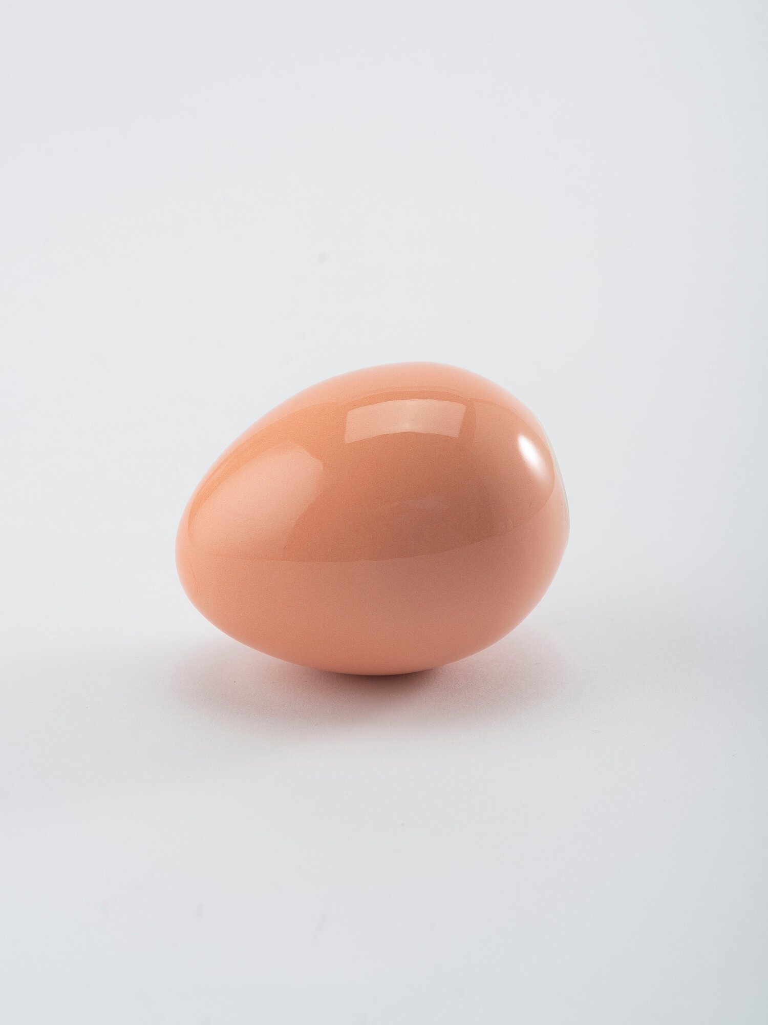 Пасхальное яйцо Hill & Mill "Egg Small", керамика, персиковое, 7см — фото 1
