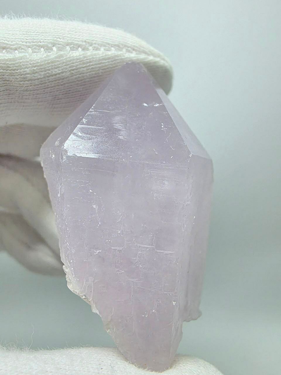 Аметист кристалл 52 мм, 50 г. — фото 1