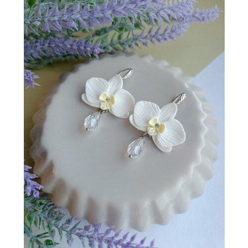 Серьги с подвесками BLOSSOM Серьги орхидеи, стекло, размер 40 мм, белый