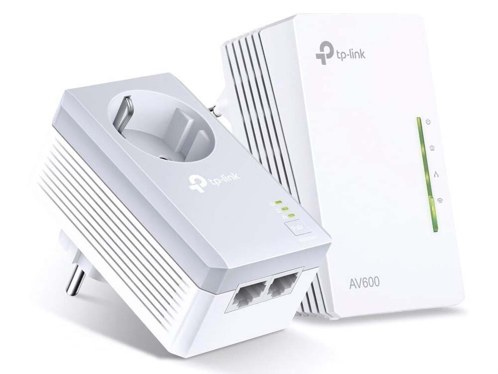 Адаптер TP-Link TL-WPA4226KIT AV600 Powerline Wi-Fi  KIT Qualcomm 300Mbps at 2.4GHz 600Mbps Powerline HomePlug AV 2 10/100Mbps Ports Wi-Fi Clone