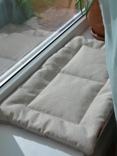 Изображение товара Лежанка для кошек на подоконник, собак антискользящая, 30х80 см