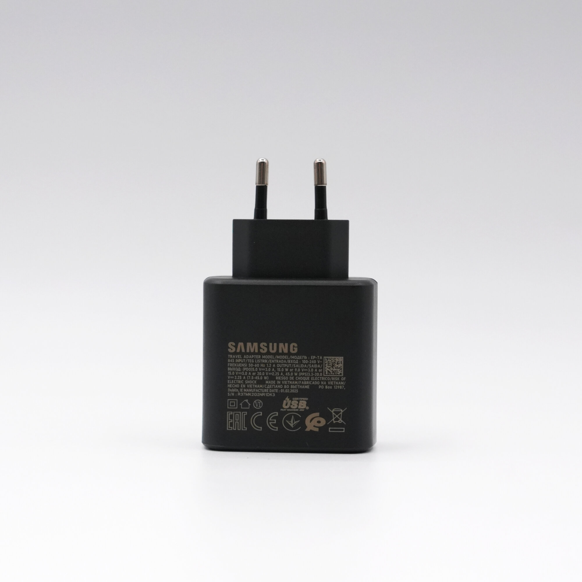 Сетевое зарядное устройство Samsung EP-TA845 USB-C, черный