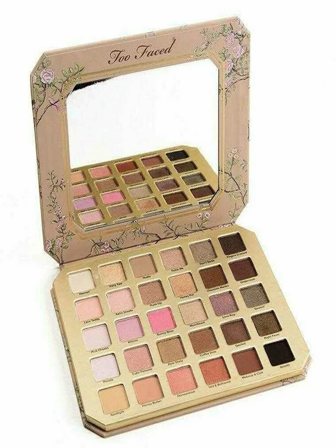 Tutu Time Makeup 5in1 — универсальная палетка для макияжа в виде книги, удобное и компактное решение для любого образа.