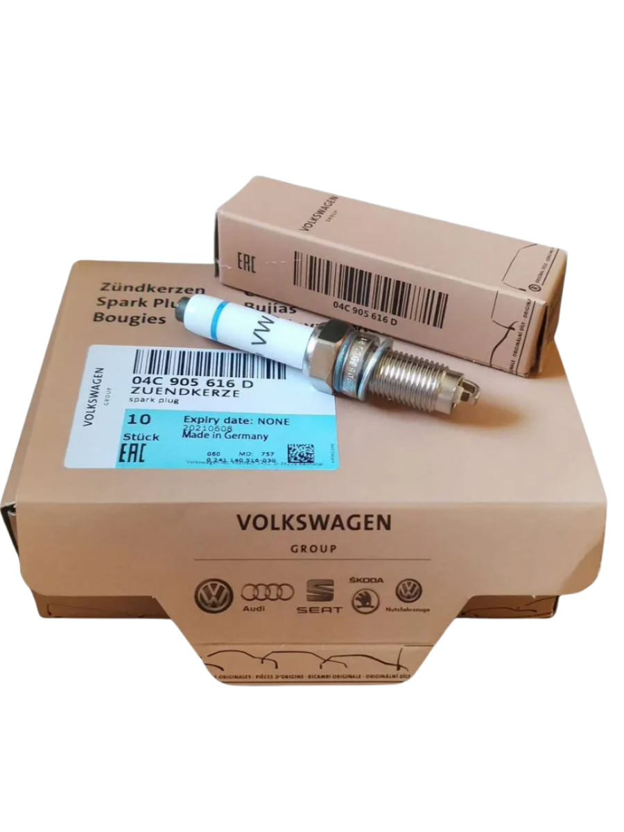 Комплект свеча зажигания VAG (4шт) для а/м VOLKSWAGEN Polo Jeta SKODA Rapid / OEM 04C905616D Волксваген Поло Жета Шкода Рапид — фото 1
