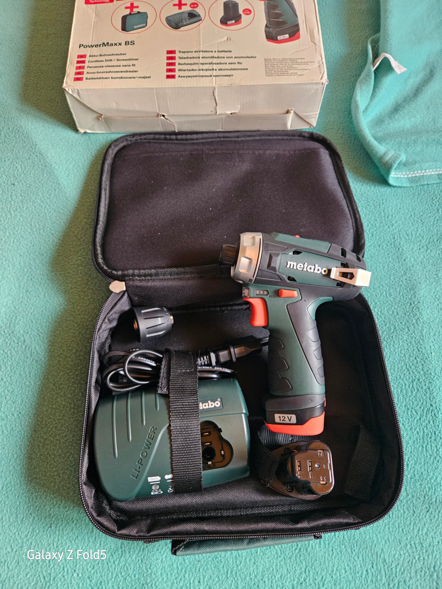 Аккумуляторная дрель-шуруповерт Metabo ОРИГИНАЛ PowerMaxx BS 12V 2 батареи 2 А, зарядное устройство LC 40, сумка для инструментов