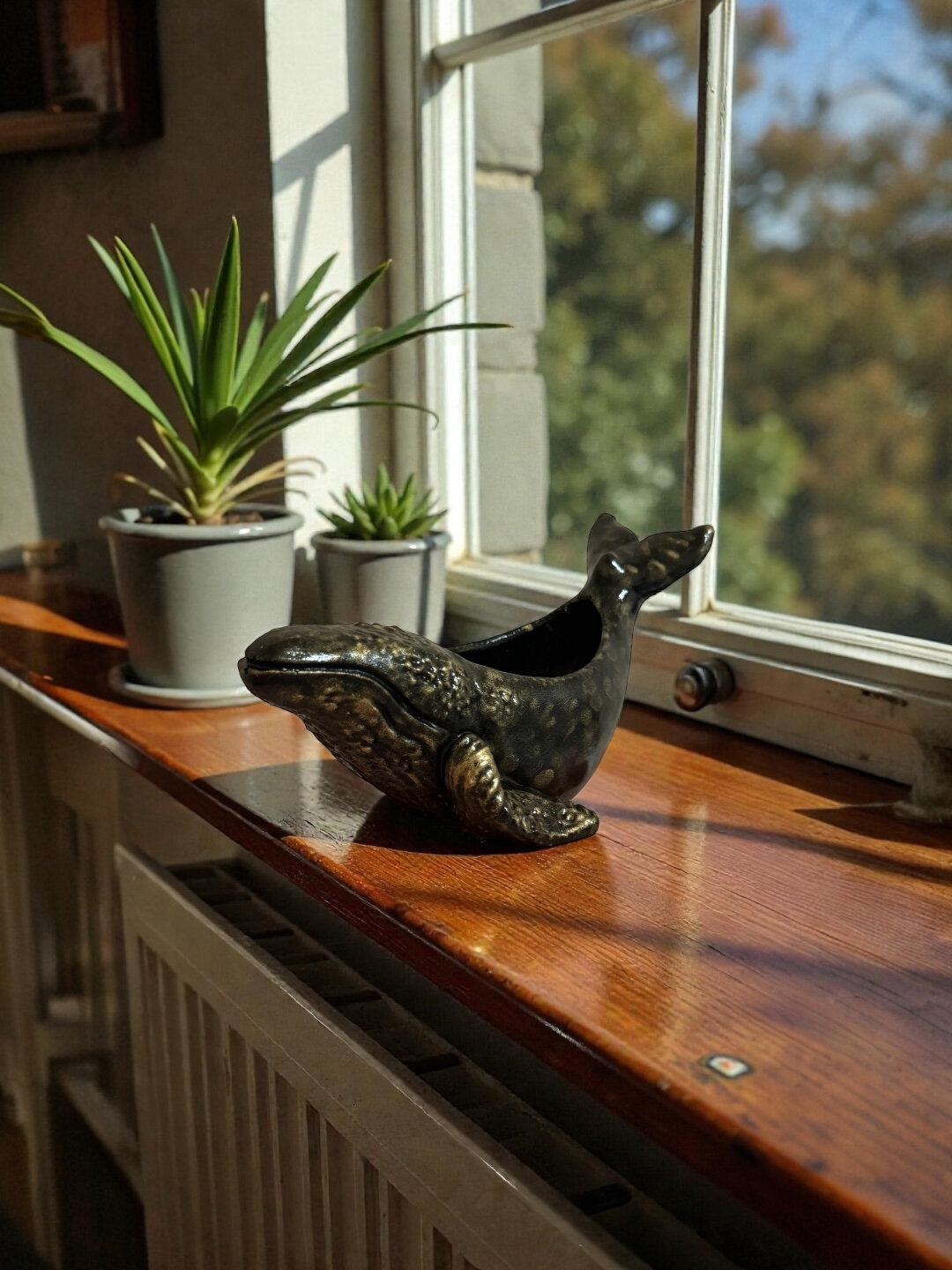 Интерьерная подставка-шкатулка "Кит", ручная работа, эко, цвет хром