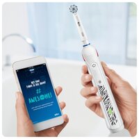 Электрическая зубная щетка Oral-B Smart 4 4000N Teens