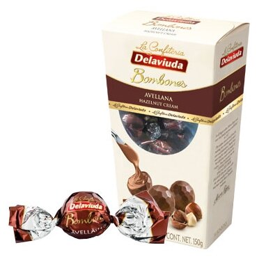 Шоколадные конфеты Delaviuda из молочного шоколада с фундуком 150гр - фотография № 2