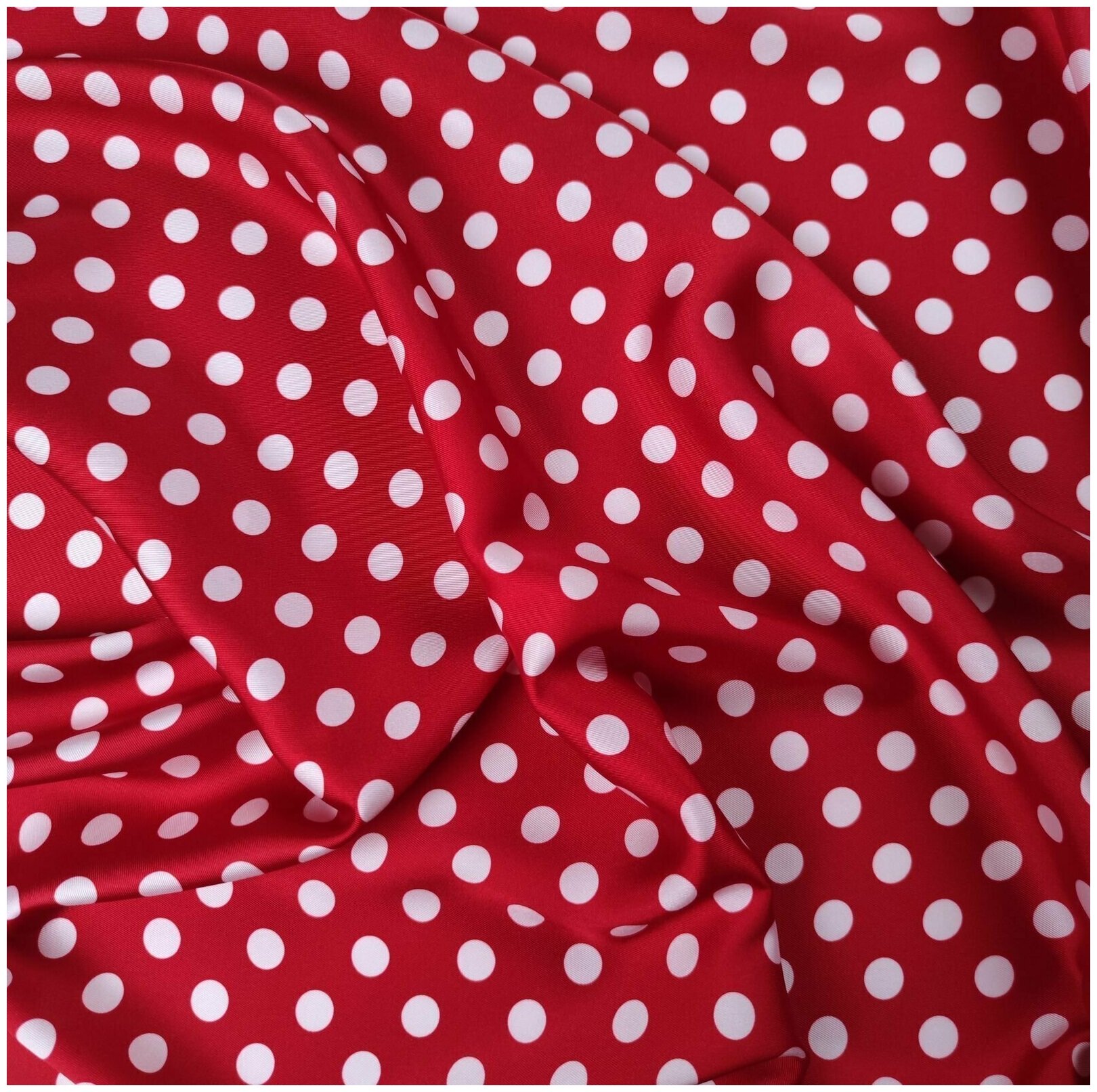 фото Ткань плательная принт 100% полиэстер , 50 см * 151 см, италия