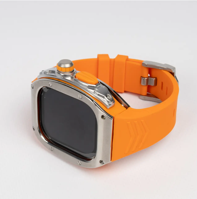Чехол Urban Sport Kits для Apple Watch 49mm, силиконовый, оранжевый/серебристый — фото 1