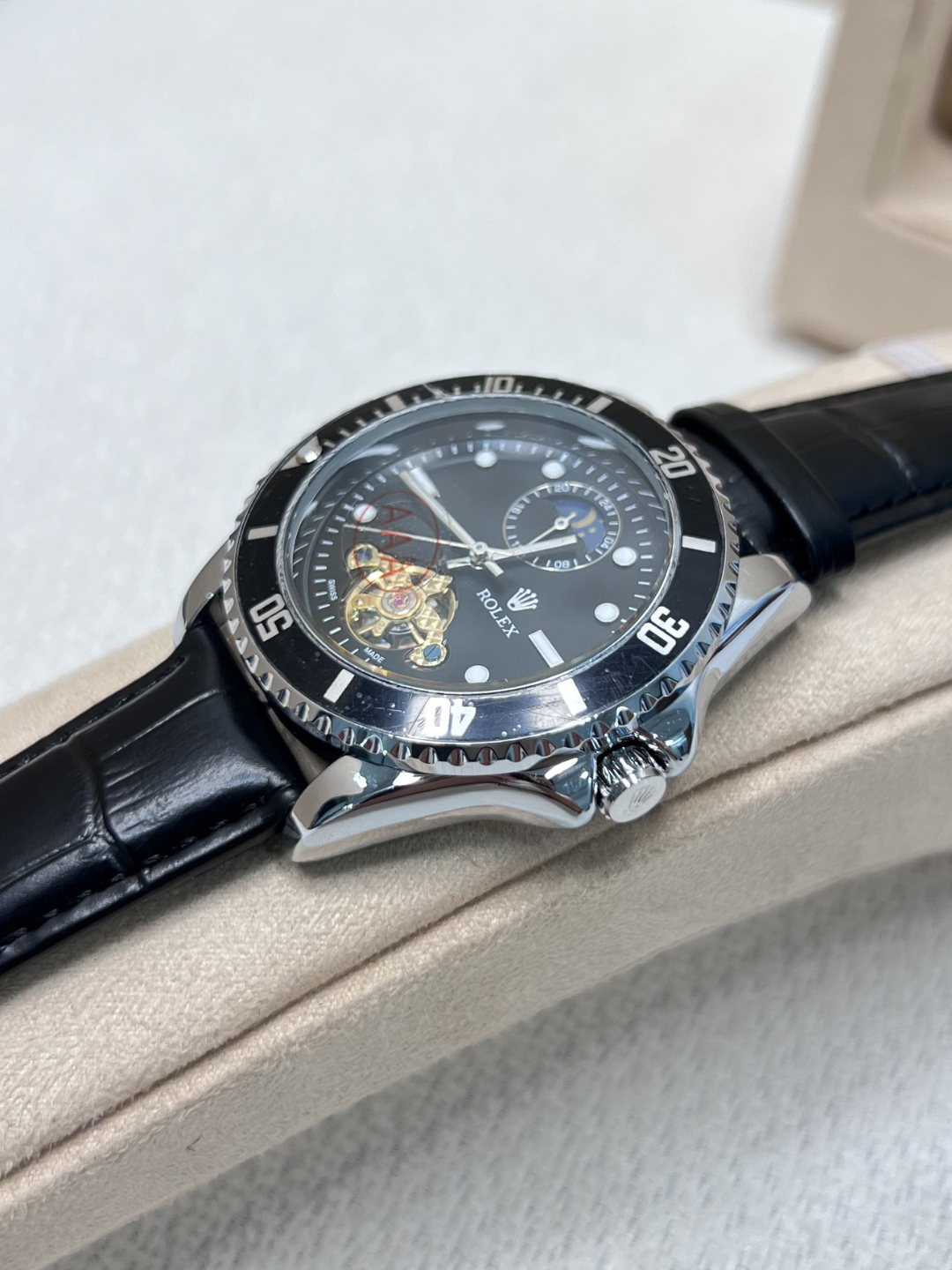 Наручные часы Классика