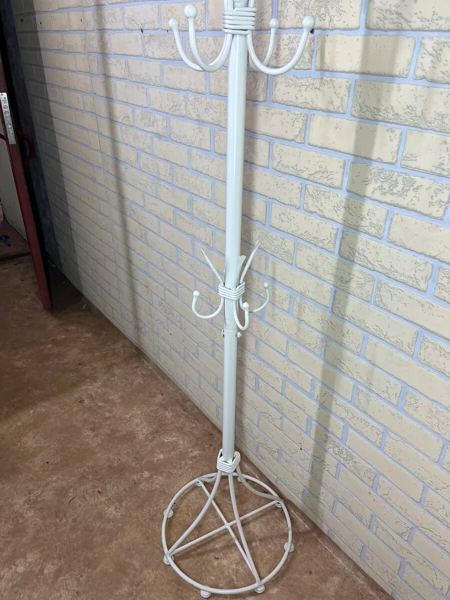 Кованая вешалка напольная, Студия кованой мебели Нива, цвет слоновая кость — фото 1