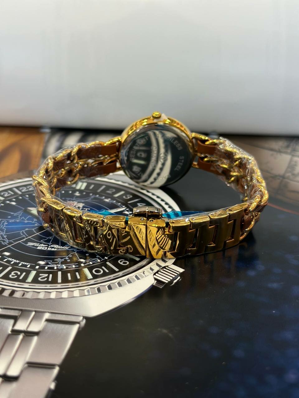 Наручные часы Chanel, золотистый — фото 1