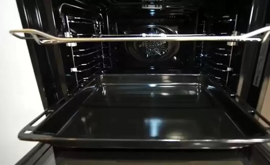 Встраиваемый электрический духовой шкаф Korting OKB 760 FX