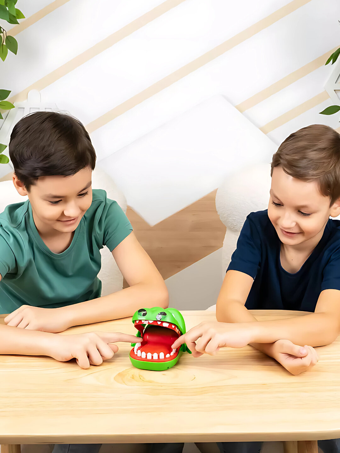 Игра настольная Безумный Крокодил, развивающая, от 3 лет, 2-4 игрока — фото 1