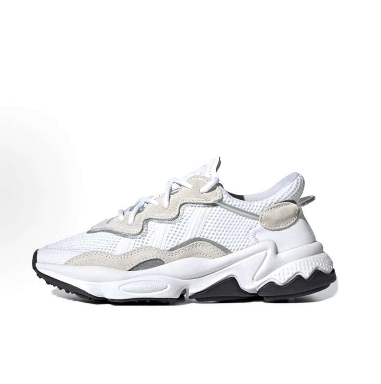 Кроссовки adidas Ozweego, полнота D, размер 38 2/3, серый