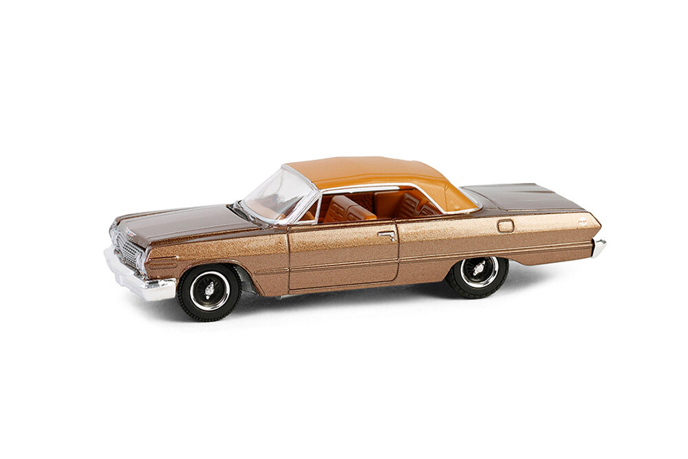Модель коллекционная GREENLIGHT Chevrolet impala ss convertible (закрытый) 1963 bronze metallic (длина модели 6-10 см)