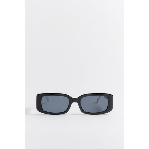 Солнцезащитные очки Befree коричневый 453₽