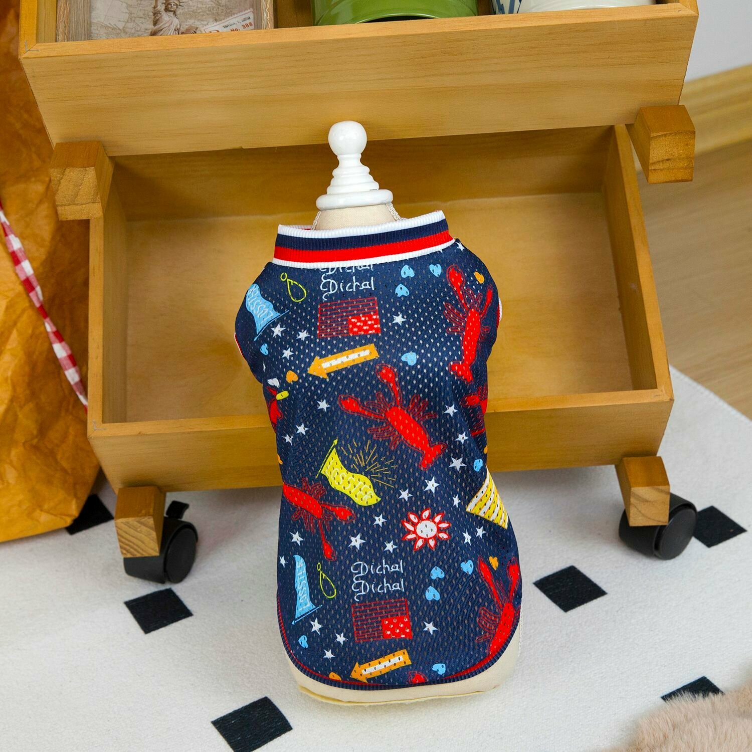 Легкая весенне-летняя футболка с узором маленькой собачки для домашних питомцев