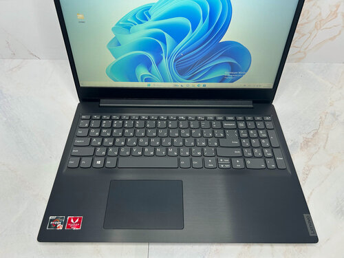 Изображение товара Ноутбук Lenovo ideapad S145-15API CPU: AMD Ryzen 5 3500U 2.1 ГГц, RAM: 8 ГБ, SSD: SSD 512 ГБ, GPU: AMD Radeon Vega 8, OS: Free DOS, LCD: 15.6 "; 1920х1080, Цвет: Черный, Состояние: B1