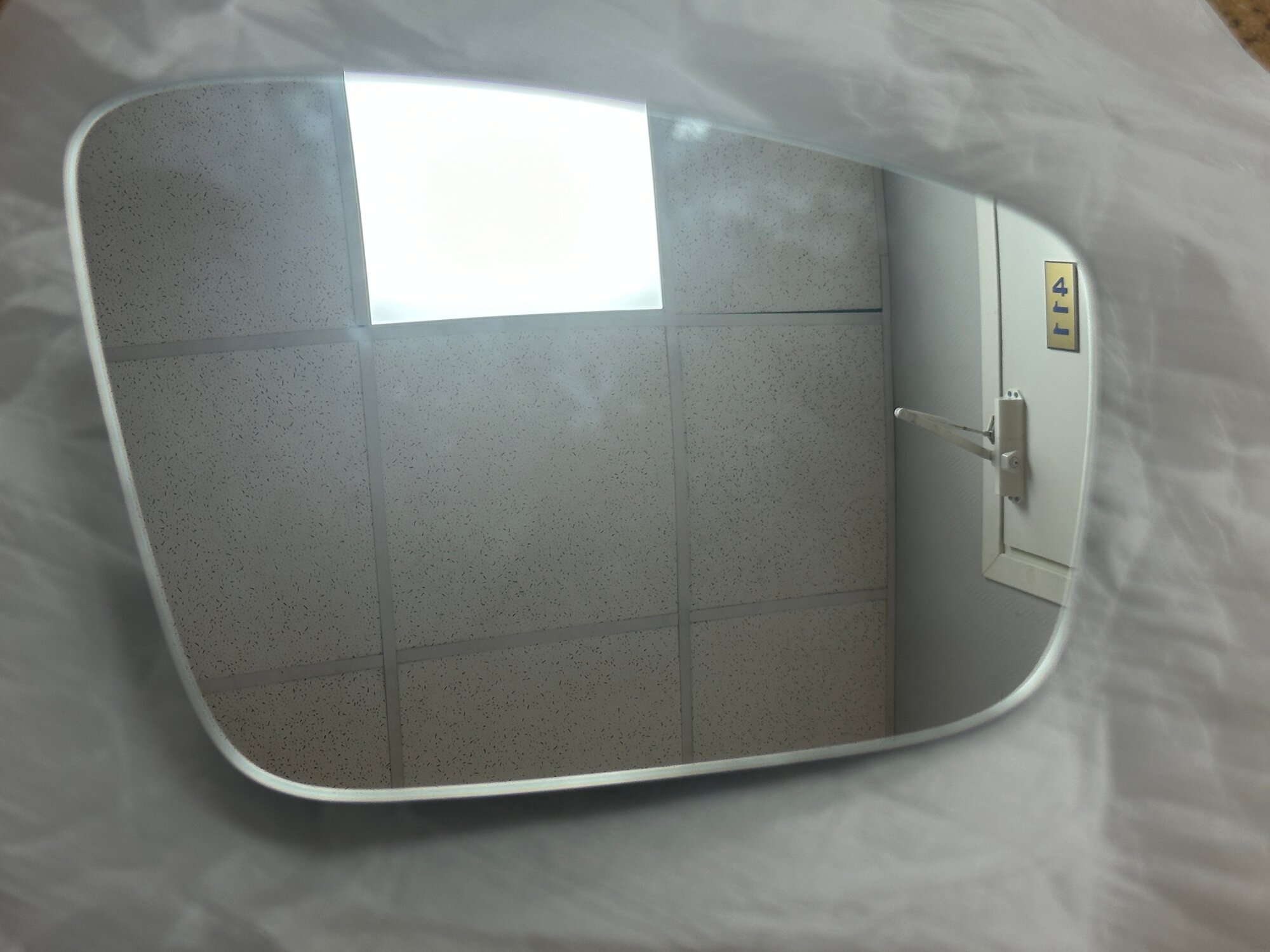 Картинки Стекло зеркала заднего вида правого (с подогревом) VAP VW Polo 6RU857522F VW6RU857522F