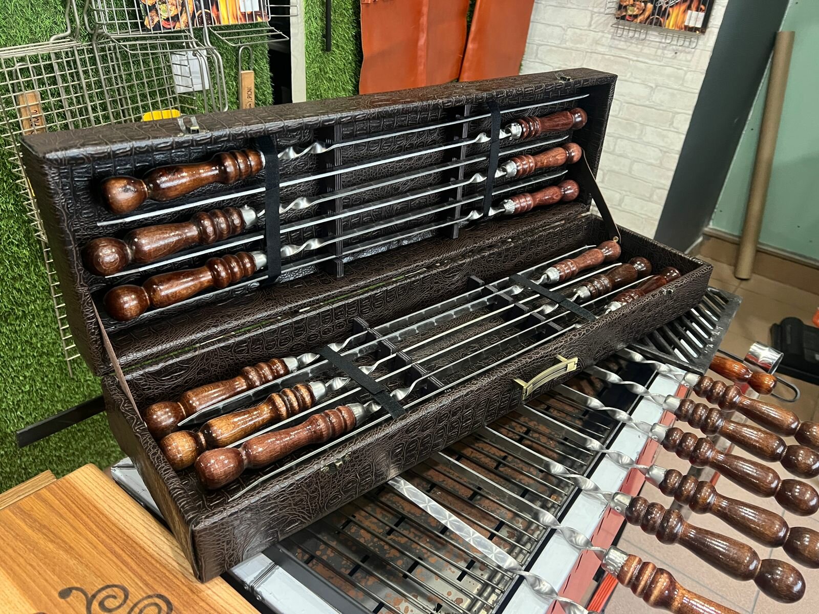 Набор для пикника 12 шампуров — фото 1