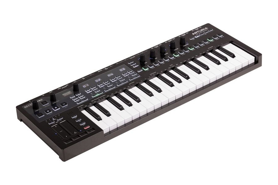 Arturia KeyStep Pro Chroma MIDI клавиатура 37 клавиш, 4-дорожечный секвенсор до 64 шагов