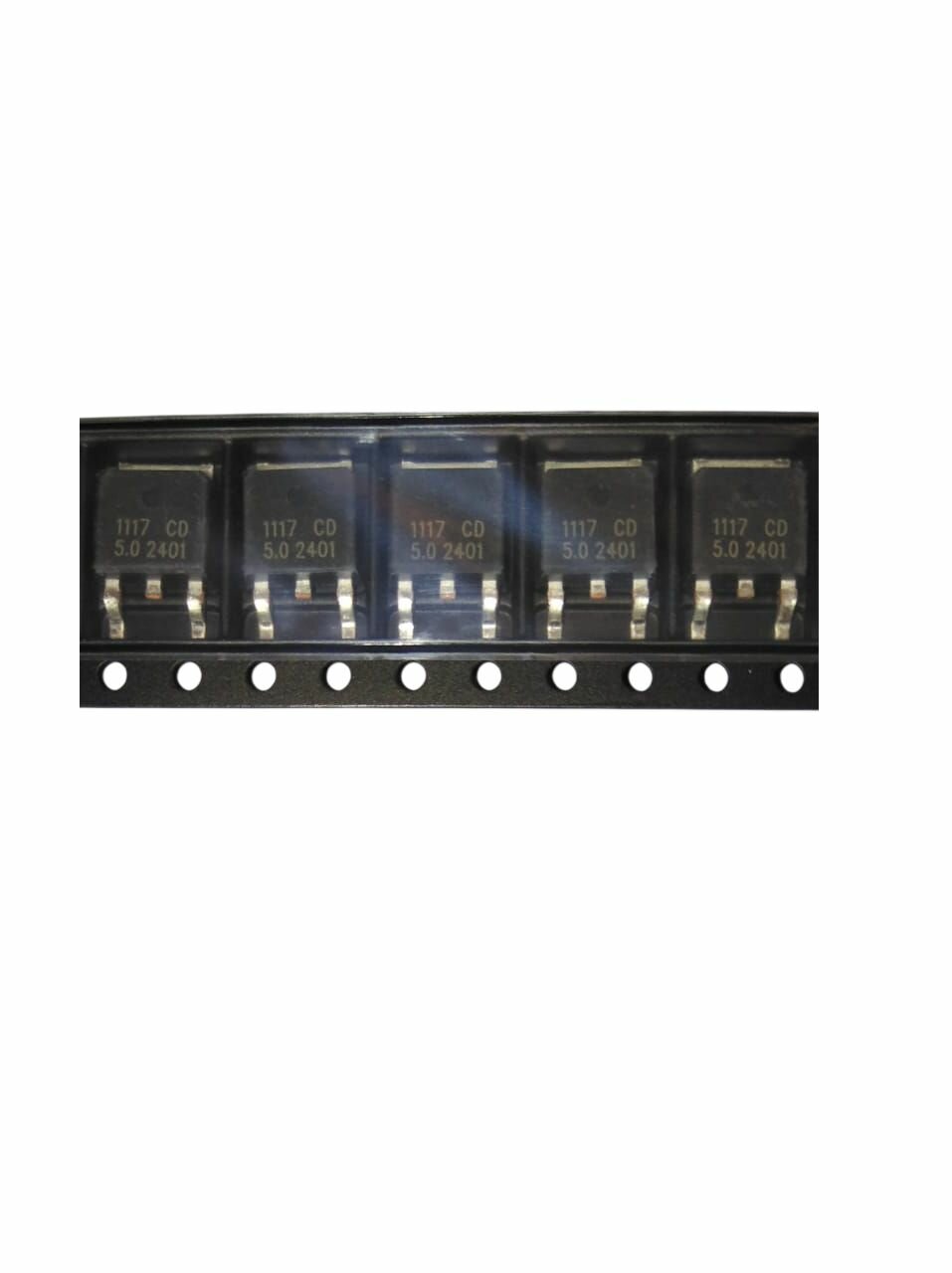 AMS1117CD-5.0, Линейный регулятор с малым падением напряжения, 1А, 5В - 5 штук
