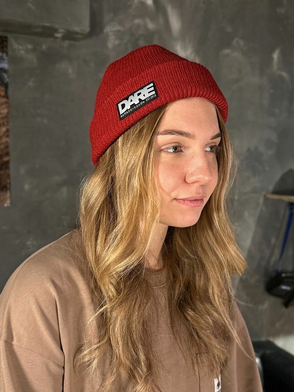 Шапка-бини Dare Базовая коллекция для мужчин, размер Универсальный, красный — фото 1