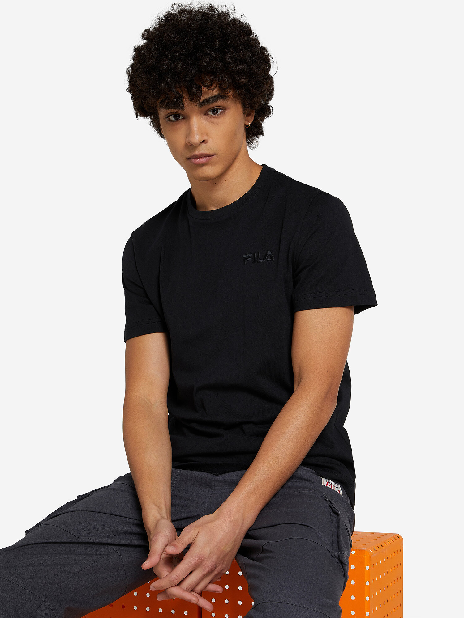 Футболка Fila Men's Essentials Regular Embroidery T-shirt, размер 50, черный