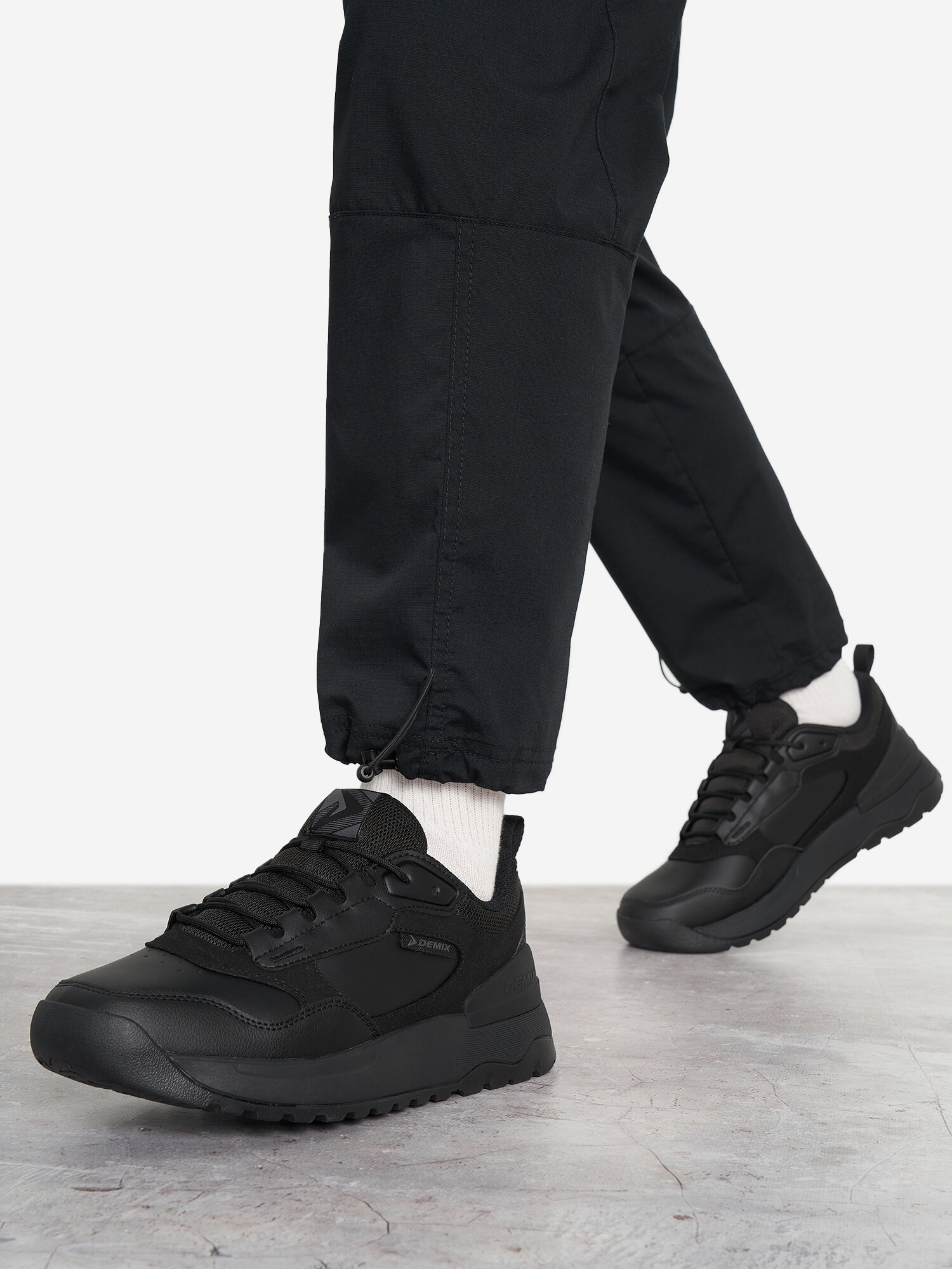 Кроссовки Demix CLASICO 3 M, размер 8.5, черный