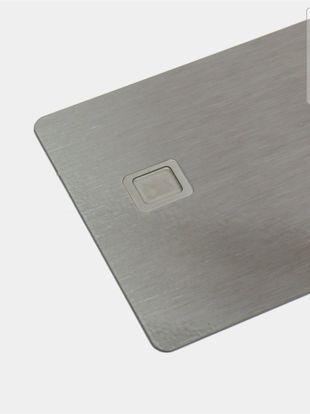 Металлическая карта — фото 1