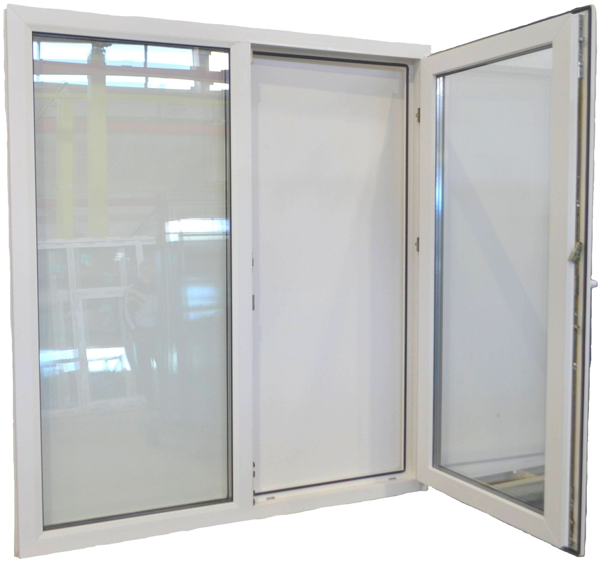 Пластиковое окно ПВХ (1300-1400) поворотно-откидная правая створка, стеклопакет 32мм (3 стекла)