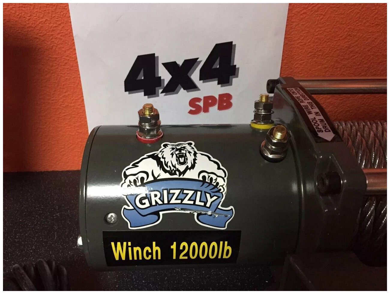 Лебедка электрическая 12V Electric Winch GRIZZLY 12000lbs / 5443 кг стальной трос (блок управления)