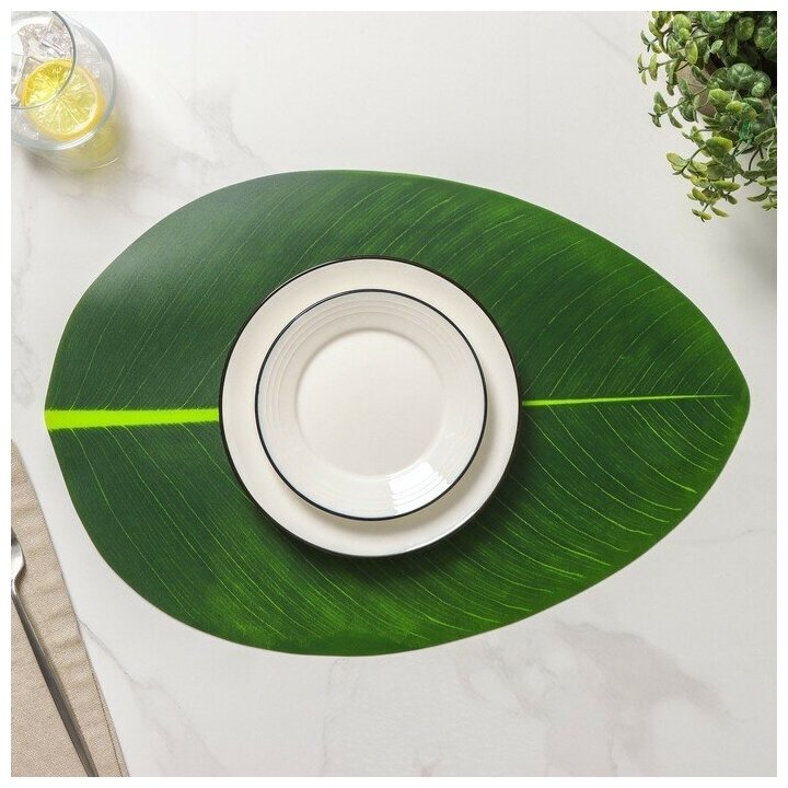 фото Салфетка сервировочная на стол Лист, 47,5?32,5 см, цвет зелёный 7649684 .