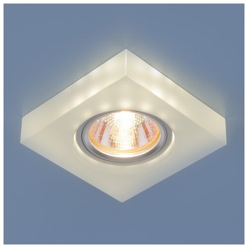 Точечный светильник со светодиодами 6063 MR16 WH белый