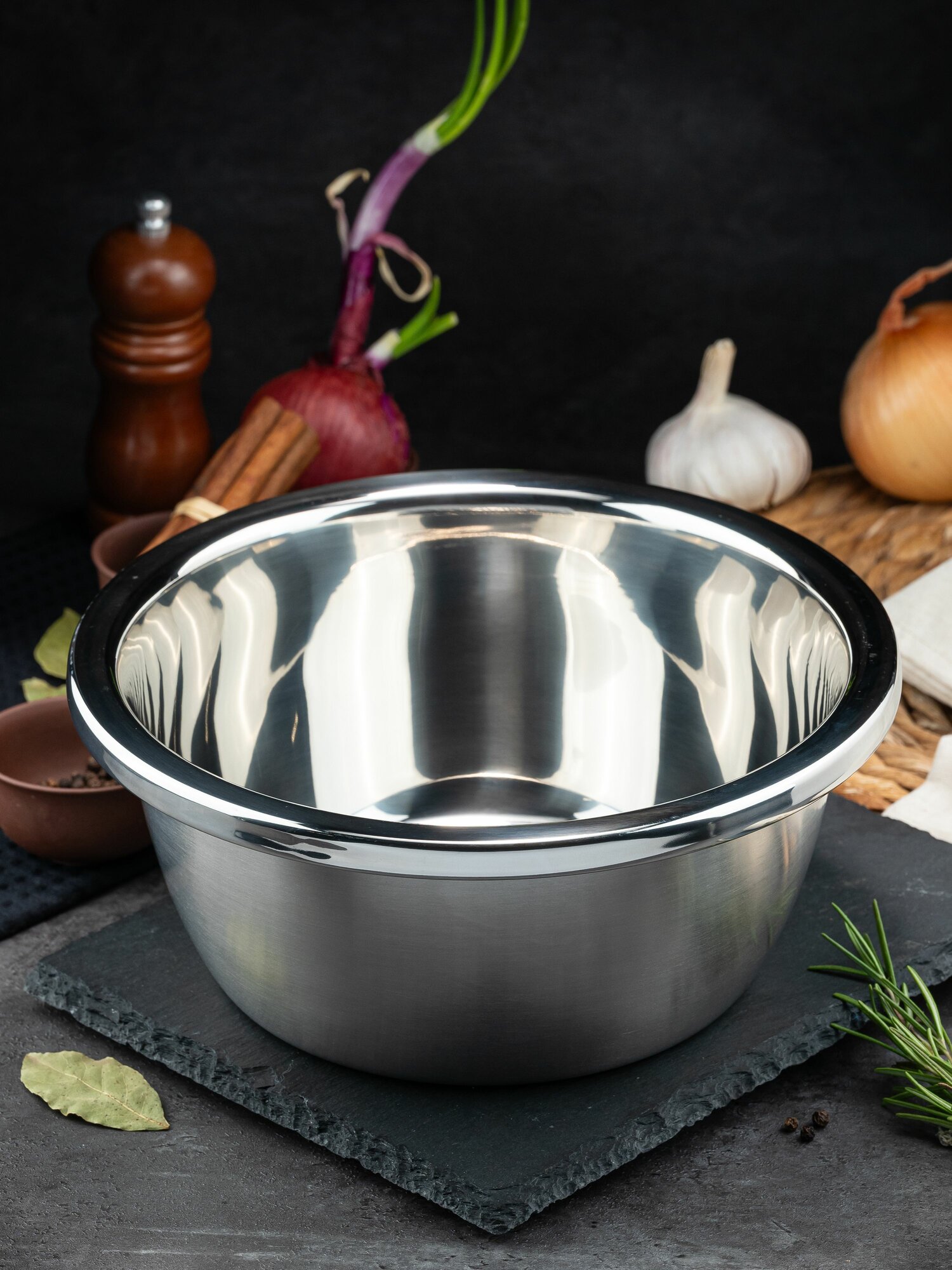 Миска салатник Jolly Kitchen нерж. сталь 08мм с бортом 26 см