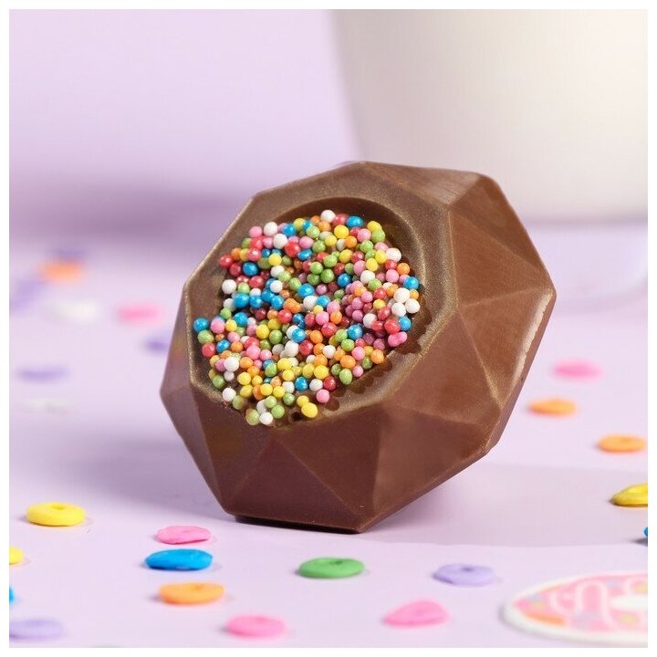 ChocolaVie Шоколадная бомбочка "С днем рождения", молочный шоколад, 38 г - фотография № 2
