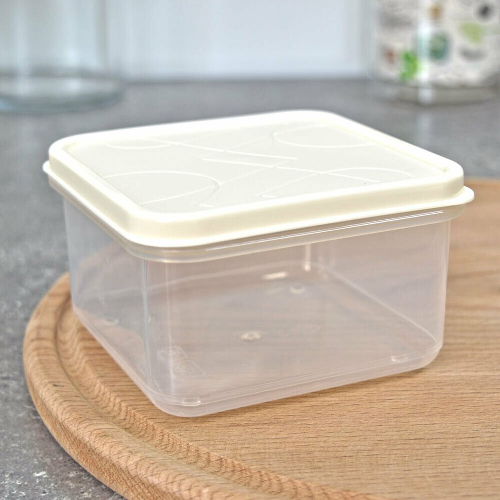 Контейнер для продуктов 04л Modena квадратный светло-бежевый герметичный