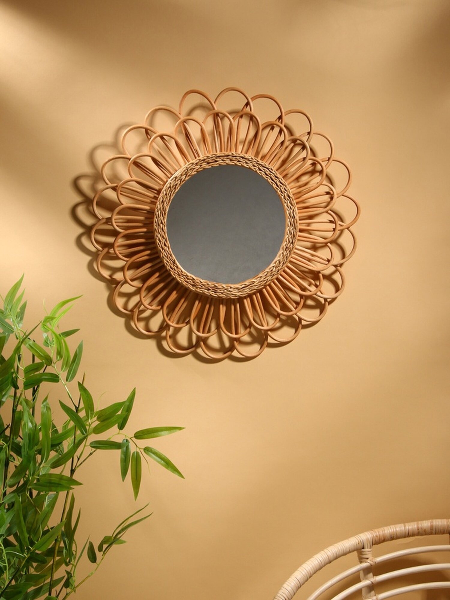 Зеркало Сима-ленд настенное круглое ротанг бежевое 60х60х3 см