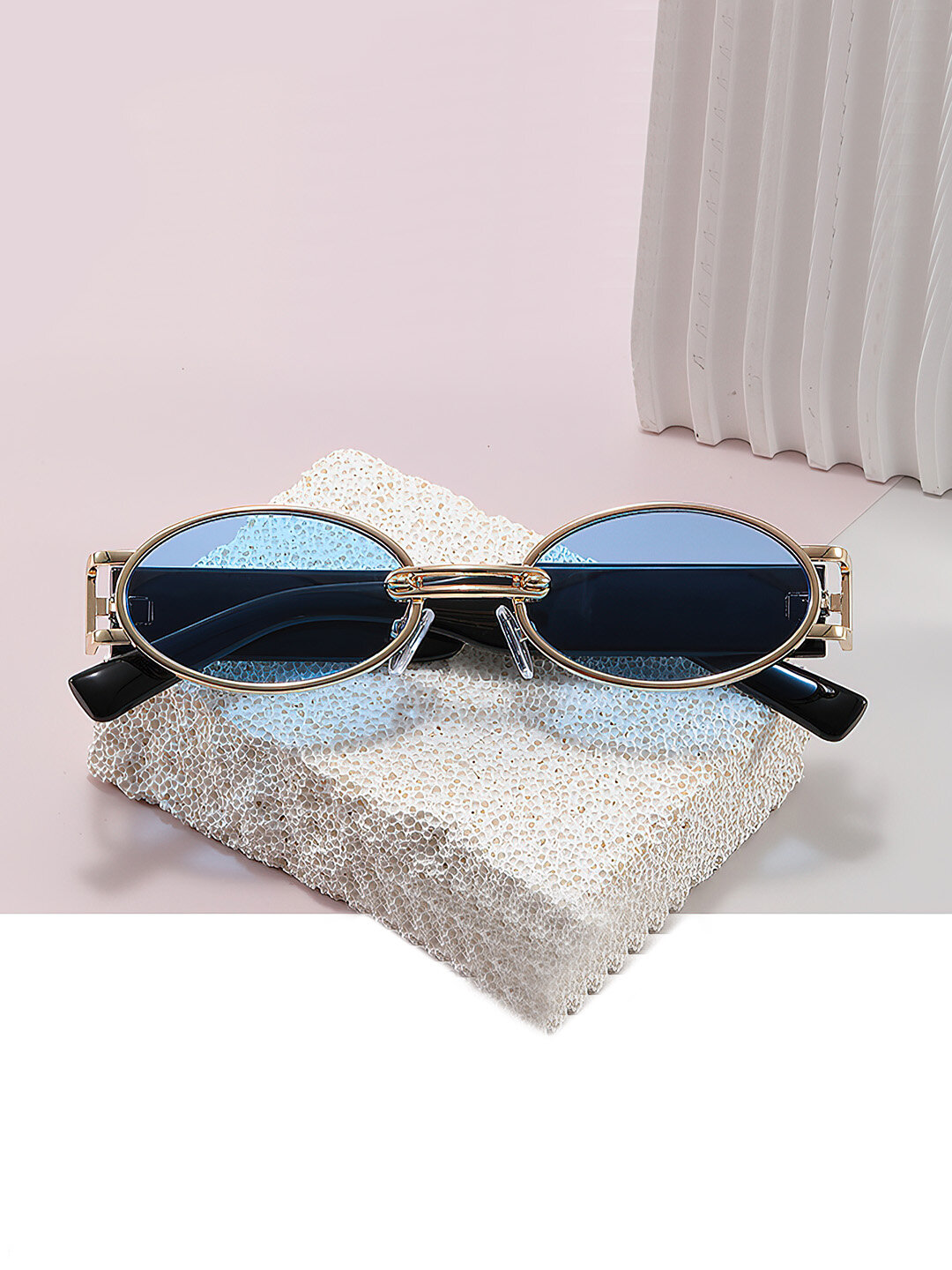 Солнцезащитные очки Miu Miu, синий
