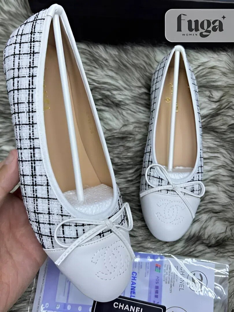 Балетки Chanel линейка, размер 40, белый