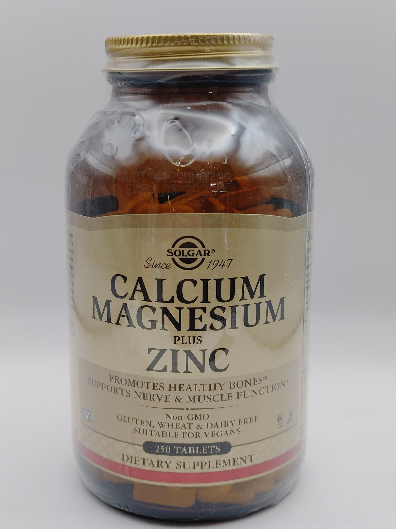 Витамины Solgar Calcium Magnesium Plus Zinc 250шт, укрепление иммунитета